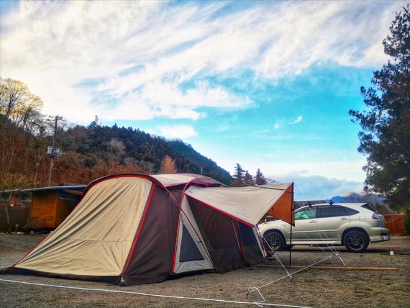 ソロキャンプするなら埼玉エリアのキャンプ場に行こう 埼玉県のキャンプ場 初心者 ソロ大歓迎 ケニーズ ファミリー ビレッジ
